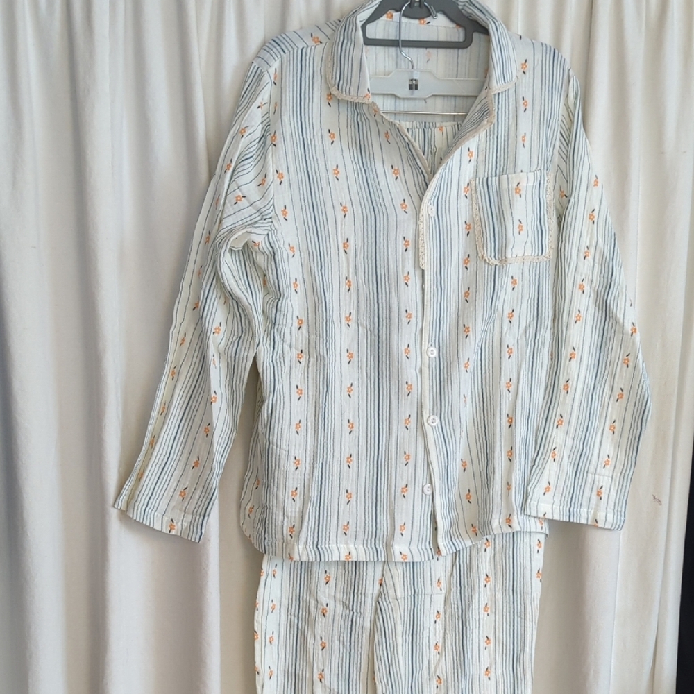 Never-Been-Worn Women's Cotton Muslim Pajamas with Stripes and Floral Pattern